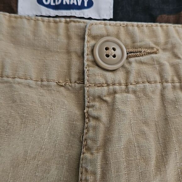 Old Navy Men Relaxed Fit Khaki Cargo Pants With Camo Ankle String 31×32 - Picture 12 of 16